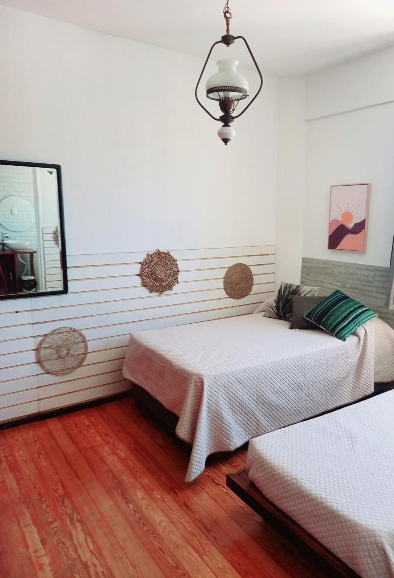 Apartamento Entero Esquina Rambla Y Centrico *
